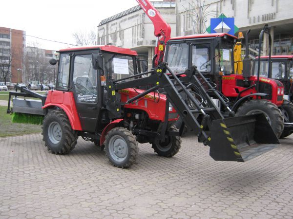 Беларус 320-Ч 