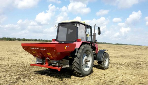 Разбрасыватель минеральных удобрений Grach РА-900, РА-1000